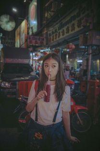 娱乐吃瓜酱路拍,娱乐吃瓜酱带你直击明星日常