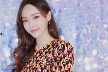 娱乐吃瓜解说博主推荐,跟随吃瓜博主一起探索明星幕后故事