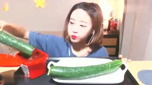 娱乐吃瓜酱司机